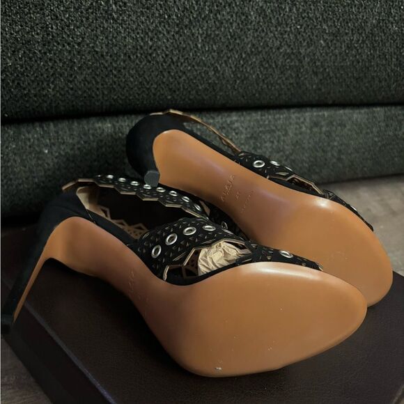 Alaia Suede Heels 41 - Picture 10 of 11